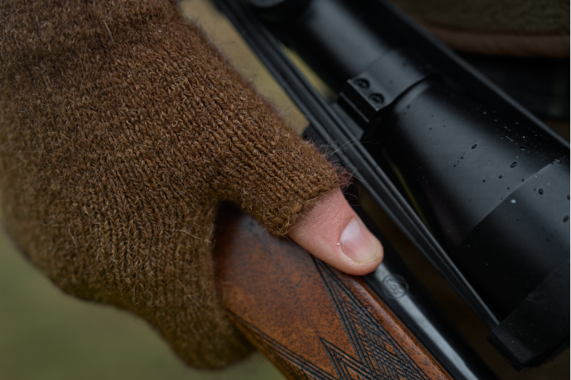 Harkila Alpaca Half Fingerless Gloves - Pinecone Brown-2