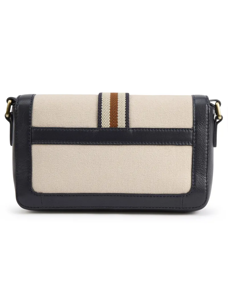 Dubarry Hillsbrook Bag - Navy-3